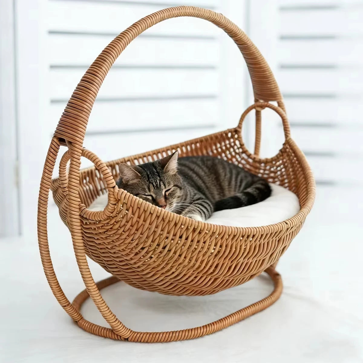 Faux Rattan Cat Cave Bed – Semi-Enclosed & Waterproof